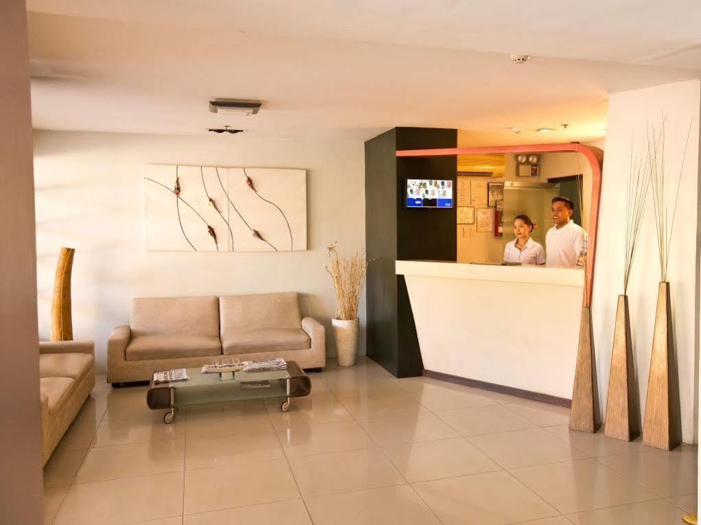 Travelbee Business Inn Cebu Exterior foto